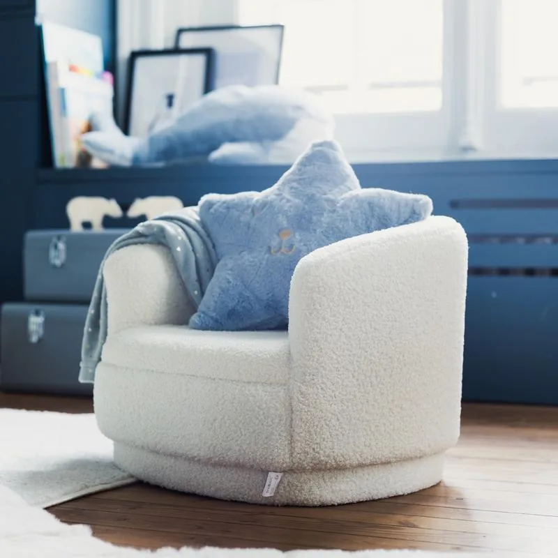 Bouclé kinderfauteuil met kussen en plaid